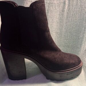 Forever 21 Black Suede Heeled Boots